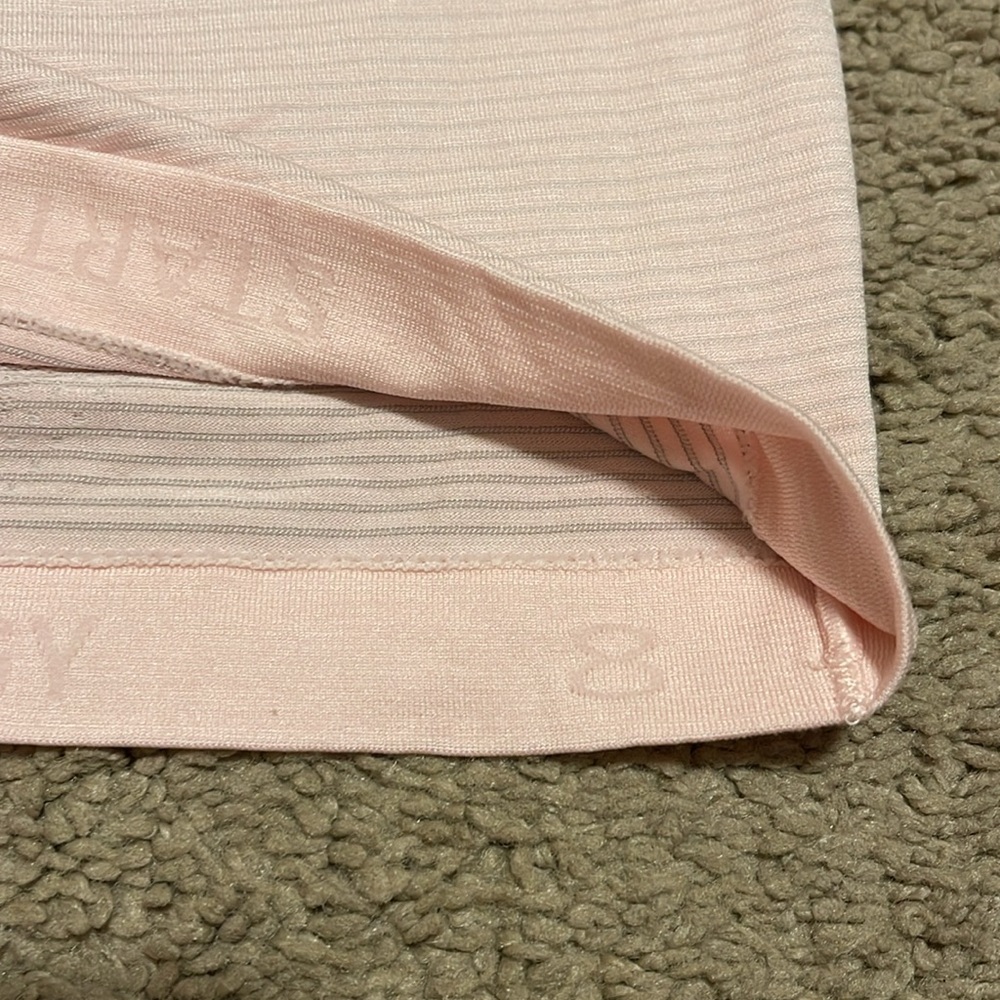 lululemon athletica Light Pink Short Sleeve Top - Picture 4 of 5